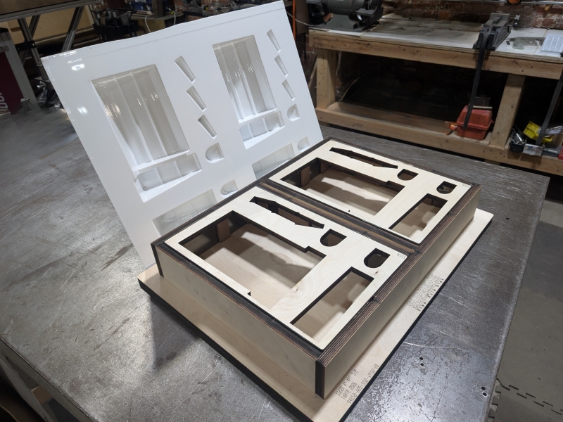 Vaccum-Form-Thermoforming-pop-display-high-rule-clicker-die-scaled-1.jpg